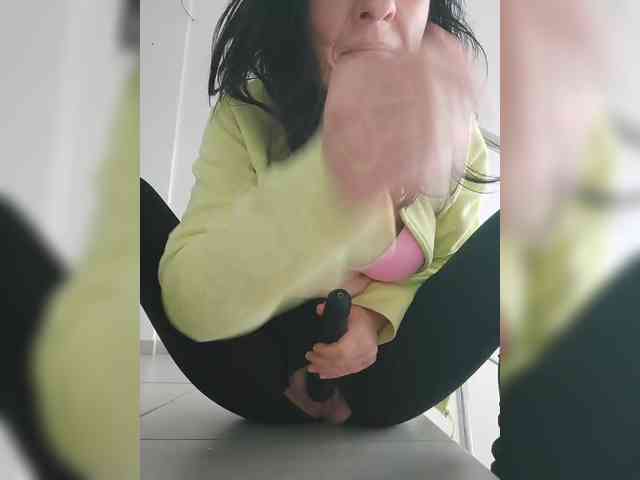 Modella: Lovehornyman