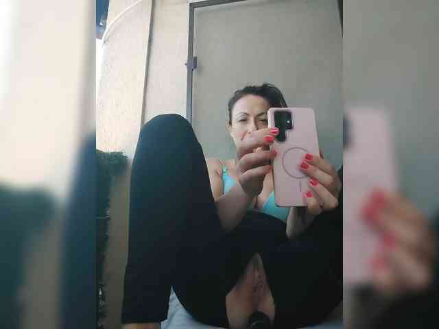 Modella: Lovehornyman