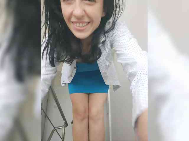 Lovehornyman webcam