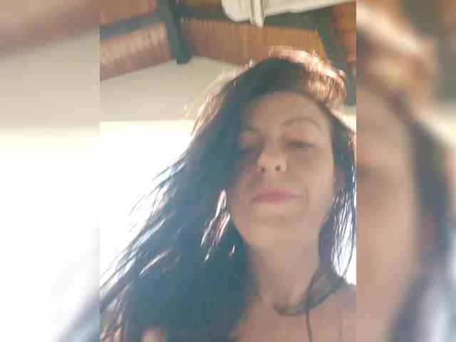 Modella: Lovehornyman