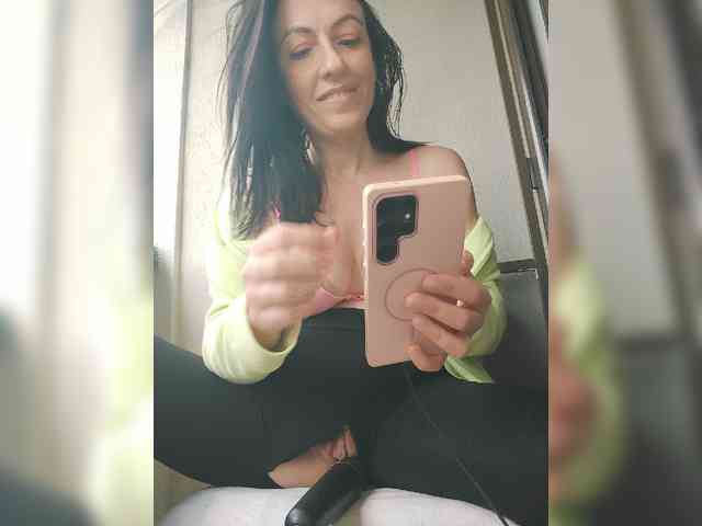 Modella: Lovehornyman