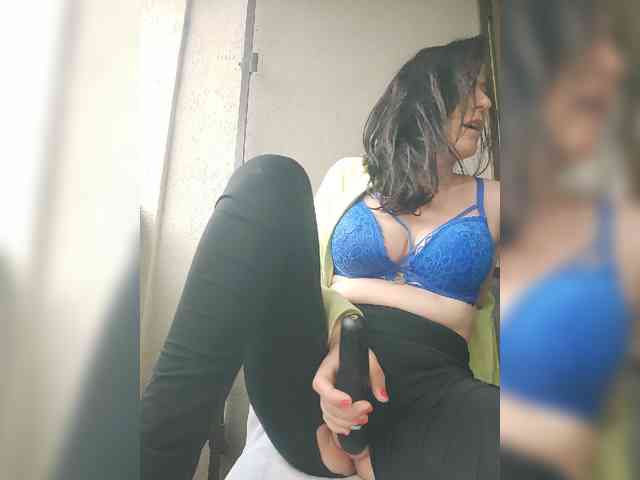 Modella: Lovehornyman