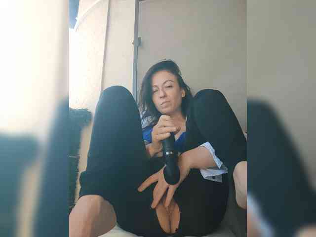 Modella: Lovehornyman