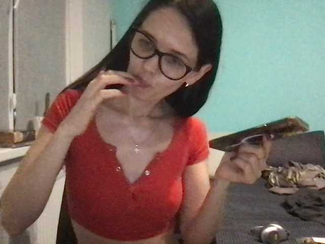 MilaBi-192569 — live female cam