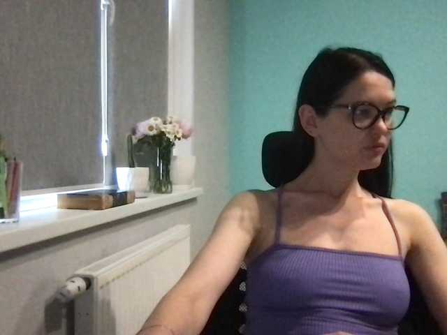 MilaBi-192569 live cam on BongaCams