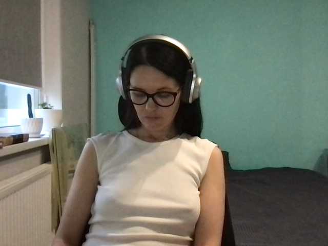 MilaBi-192569 live cam on BongaCams