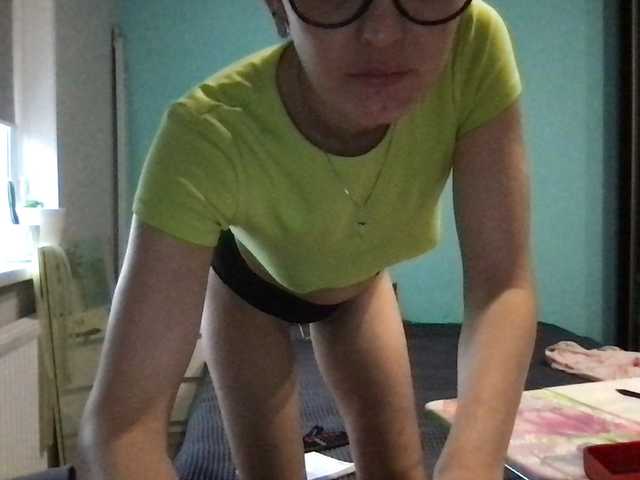 MilaBi-192569 live cam on BongaCams