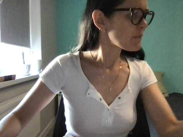 MilaBi-192569 live cam on BongaCams
