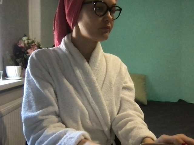 milabi-192569 live sex show