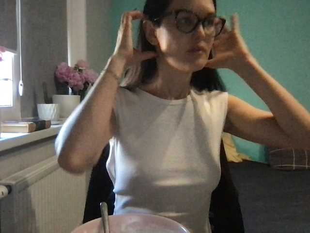 MilaBi-192569 live cam