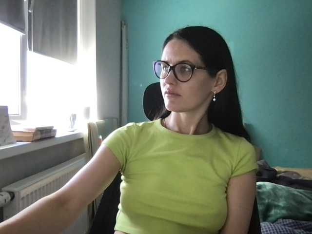 MilaBi-192569 live cam preview