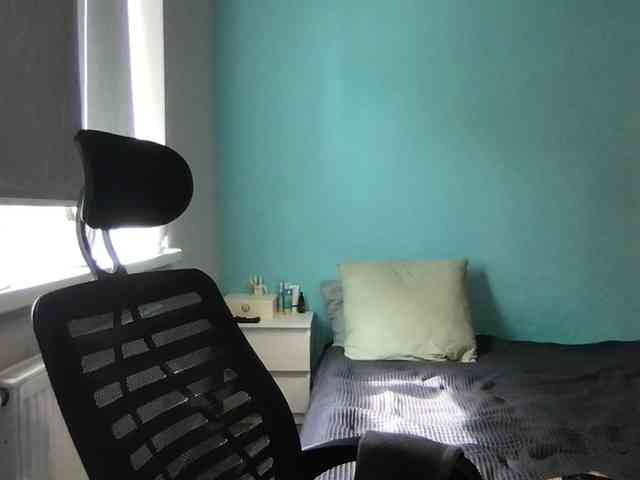 MilaBi-192569 webcam