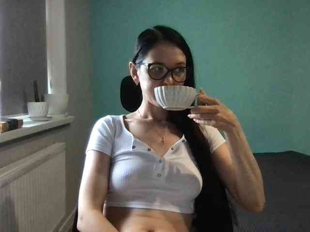MilaBi-192569 webcam