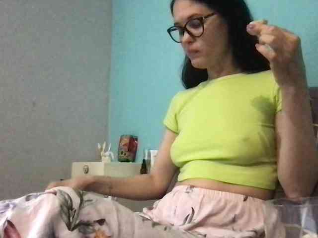 MilaBi-192569 webcam