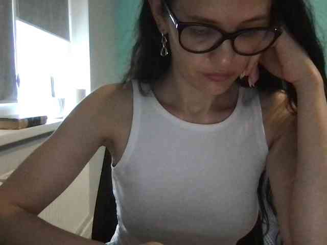 MilaBi-192569 webcam