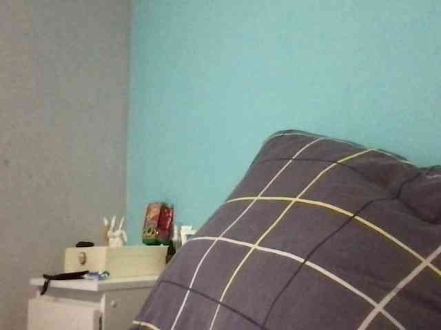 MilaBi-192569 webcam