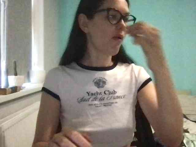 MilaBi-192569 webcam