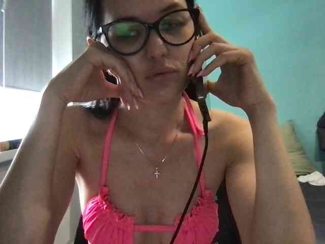 MilaBi-192569 webcam
