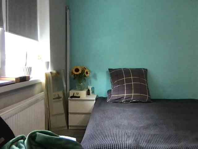 MilaBi-192569 webcam