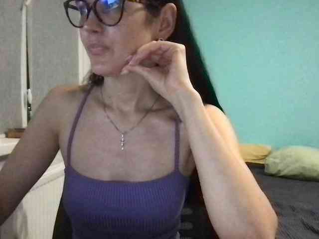 MilaBi-192569 webcam