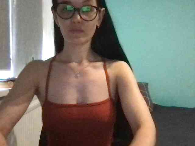 MilaBi-192569 webcam