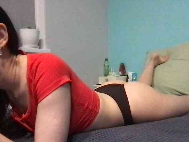 MilaBi-192569 webcam