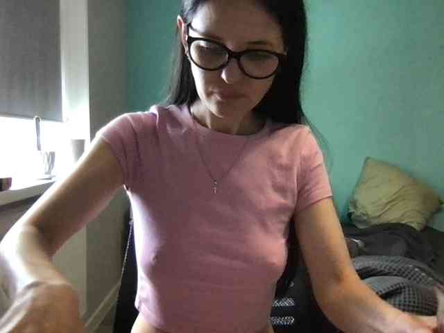 MilaBi-192569 webcam