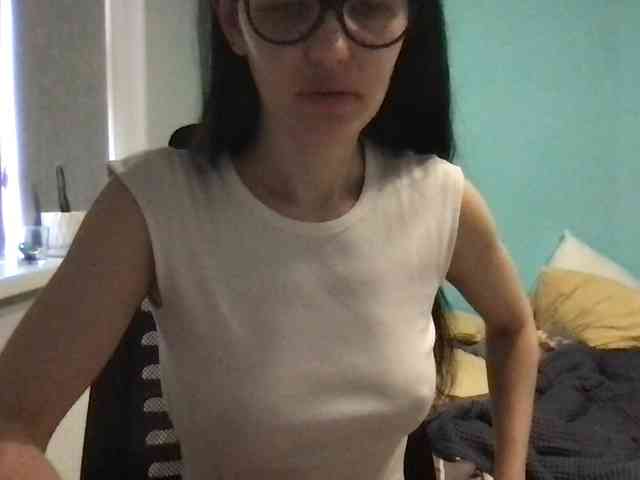 MilaBi-192569 webcam