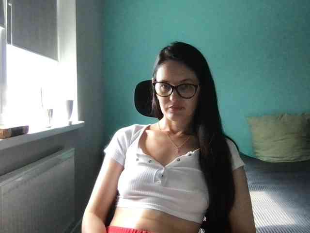 MilaBi-192569 webcam
