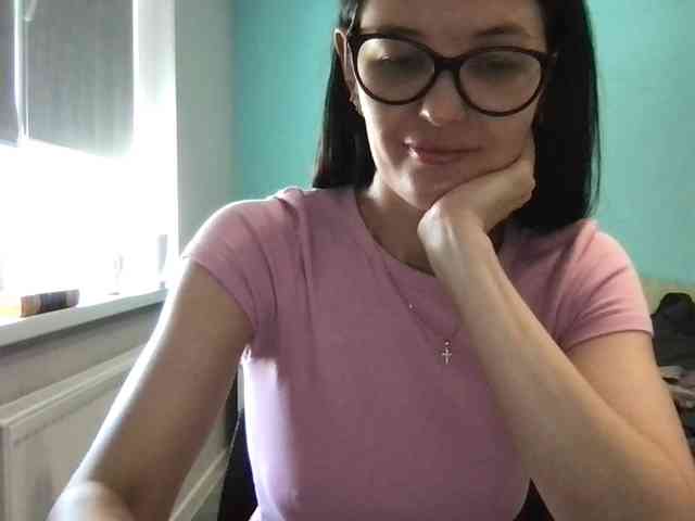 MilaBi-192569 webcam