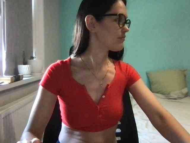 MilaBi-192569 webcam