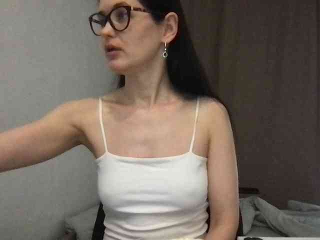 MilaBi-192569 webcam