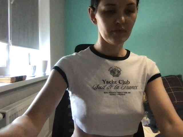 MilaBi-192569 webcam