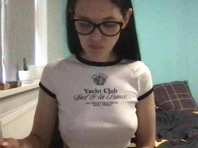 MilaBi-192569 webcam