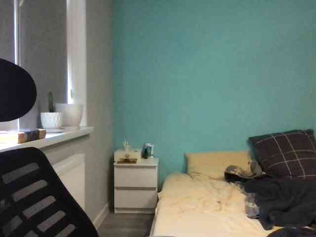 MilaBi-192569 webcam