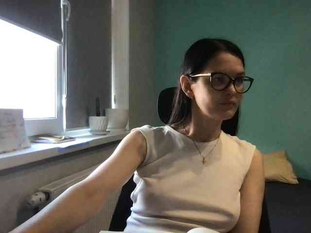 MilaBi-192569 webcam