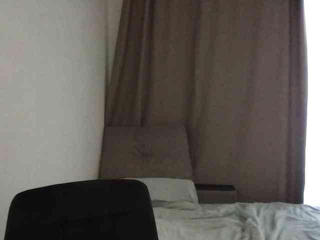 MilaBi-192569 webcam