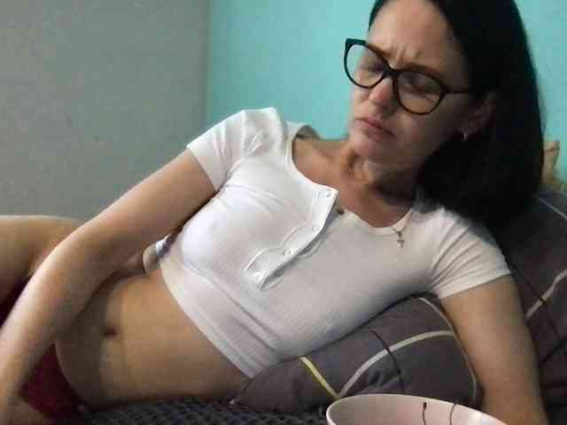 MilaBi-192569 webcam