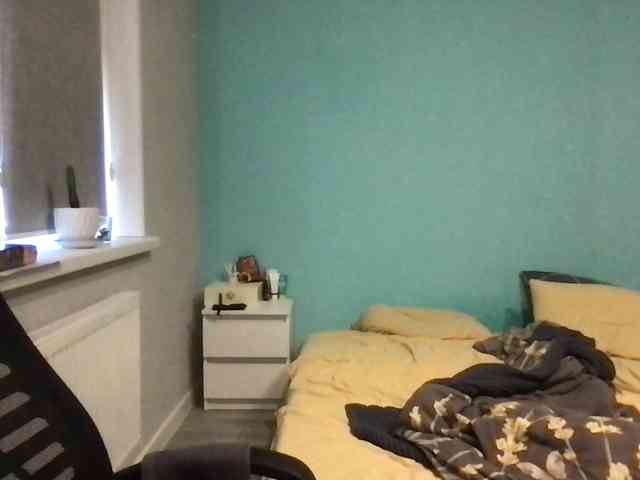 MilaBi-192569 webcam
