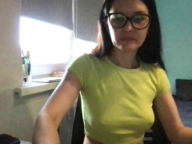 MilaBi-192569 webcam