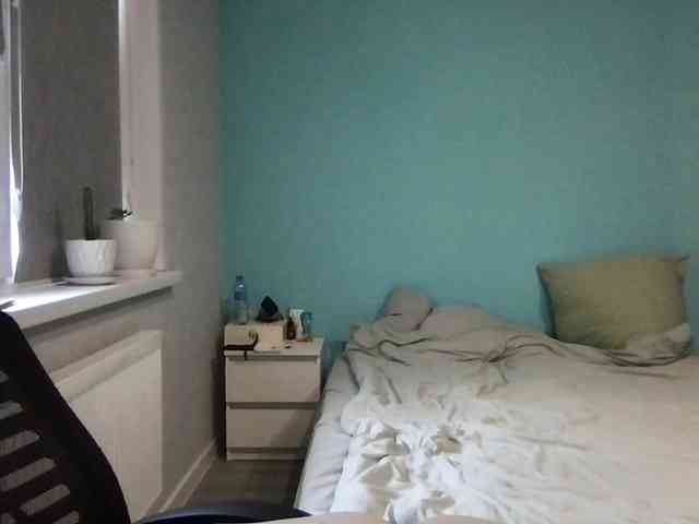 MilaBi-192569 webcam