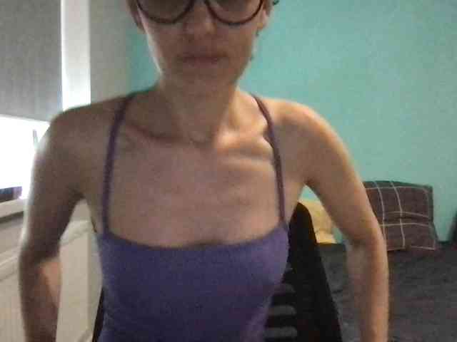 MilaBi-192569 webcam