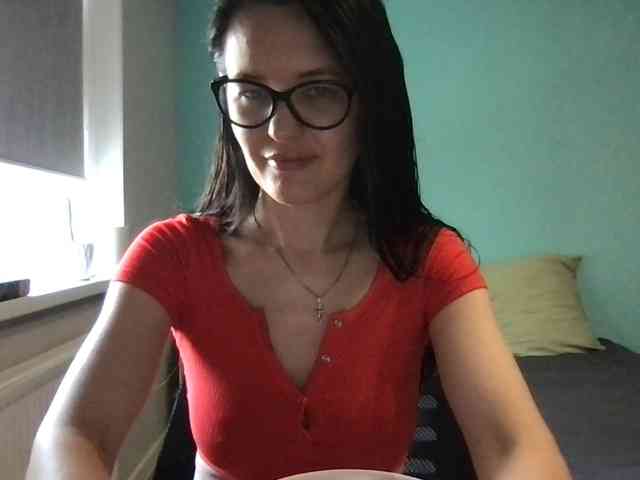 MilaBi-192569 webcam