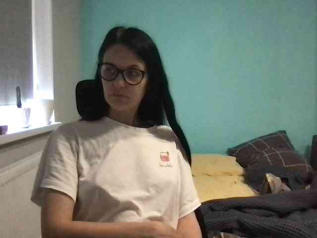 MilaBi-192569 webcam
