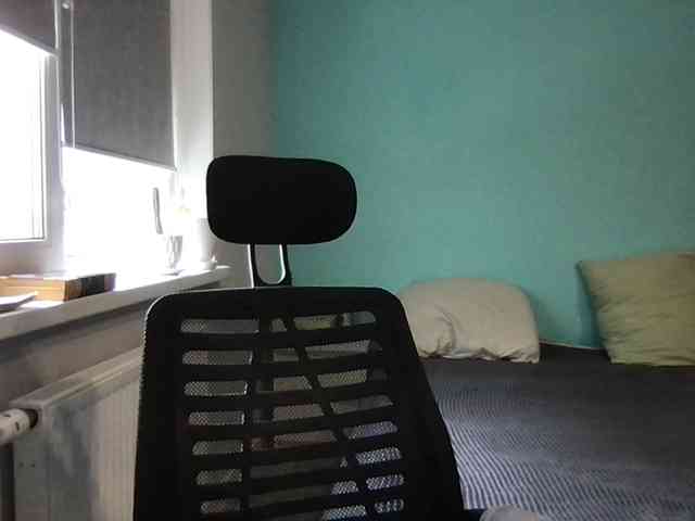 MilaBi-192569 webcam