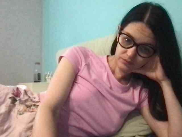 MilaBi-192569 webcam