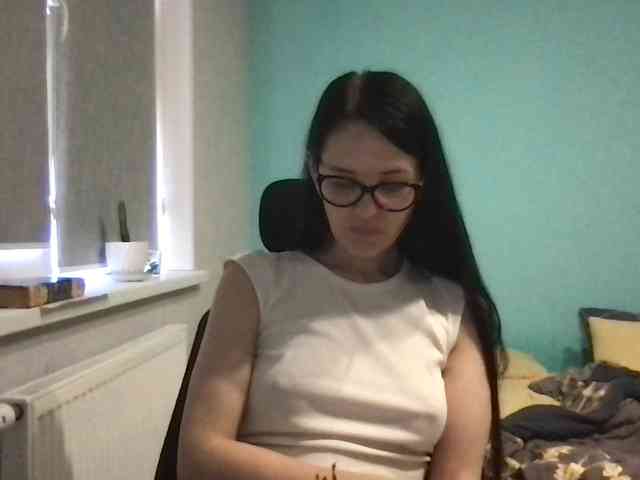 MilaBi-192569 webcam