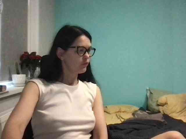 MilaBi-192569 webcam