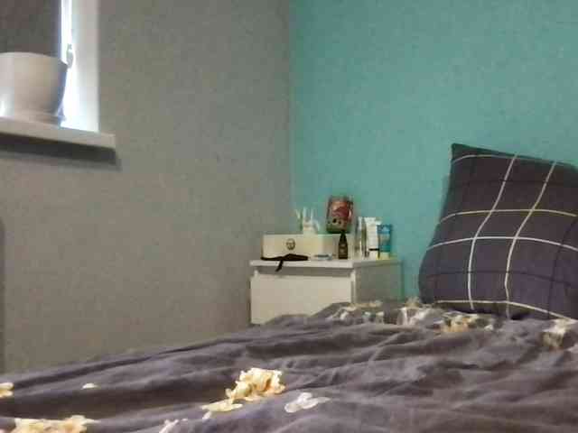 MilaBi-192569 webcam