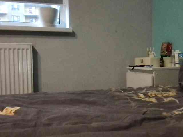 MilaBi-192569 webcam